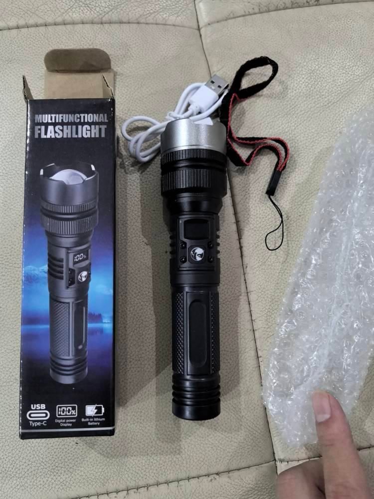 Outdoor Waterproof Handheld Flashlight Super Bright Flash Light Adjustable view 3