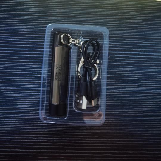 Portable LED Flashlight Mini Pocket Flashlight with Keychain Design Emergency view 3