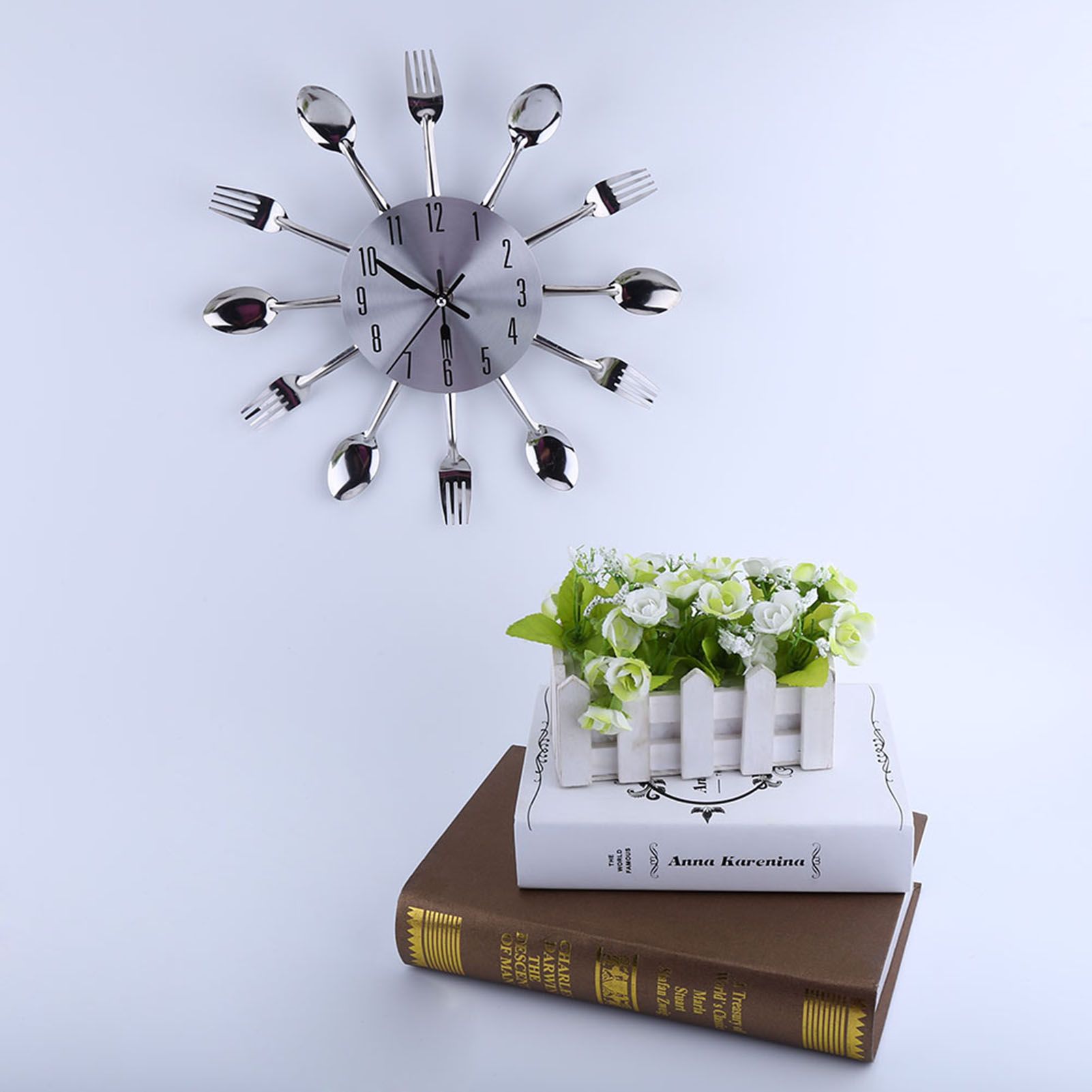 Large 3D Mirror Surface Silver Modern Design Cutlery Kitchen Utensil Spoon view 8
