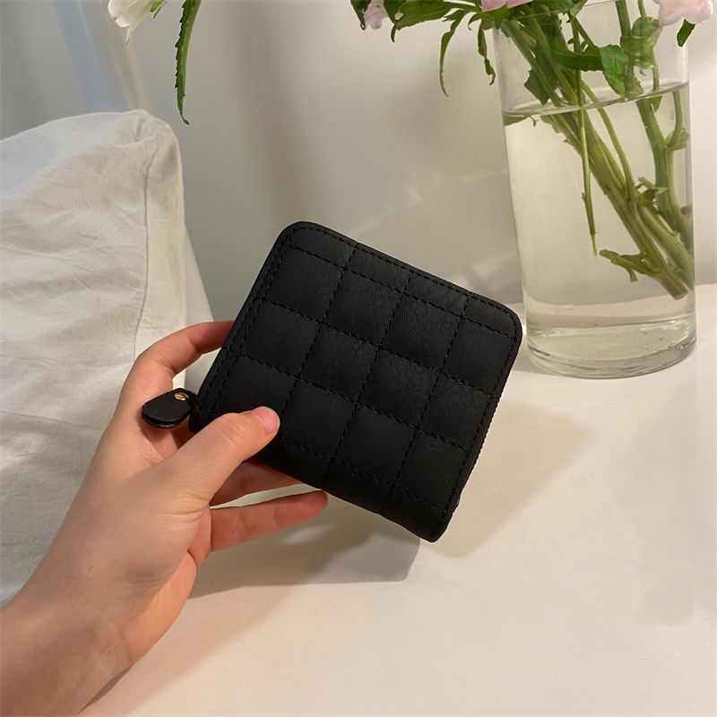 Wallet PU Leather Large Capacity 2 Fold 8 Card Slot Zipper Design for Keys view 5