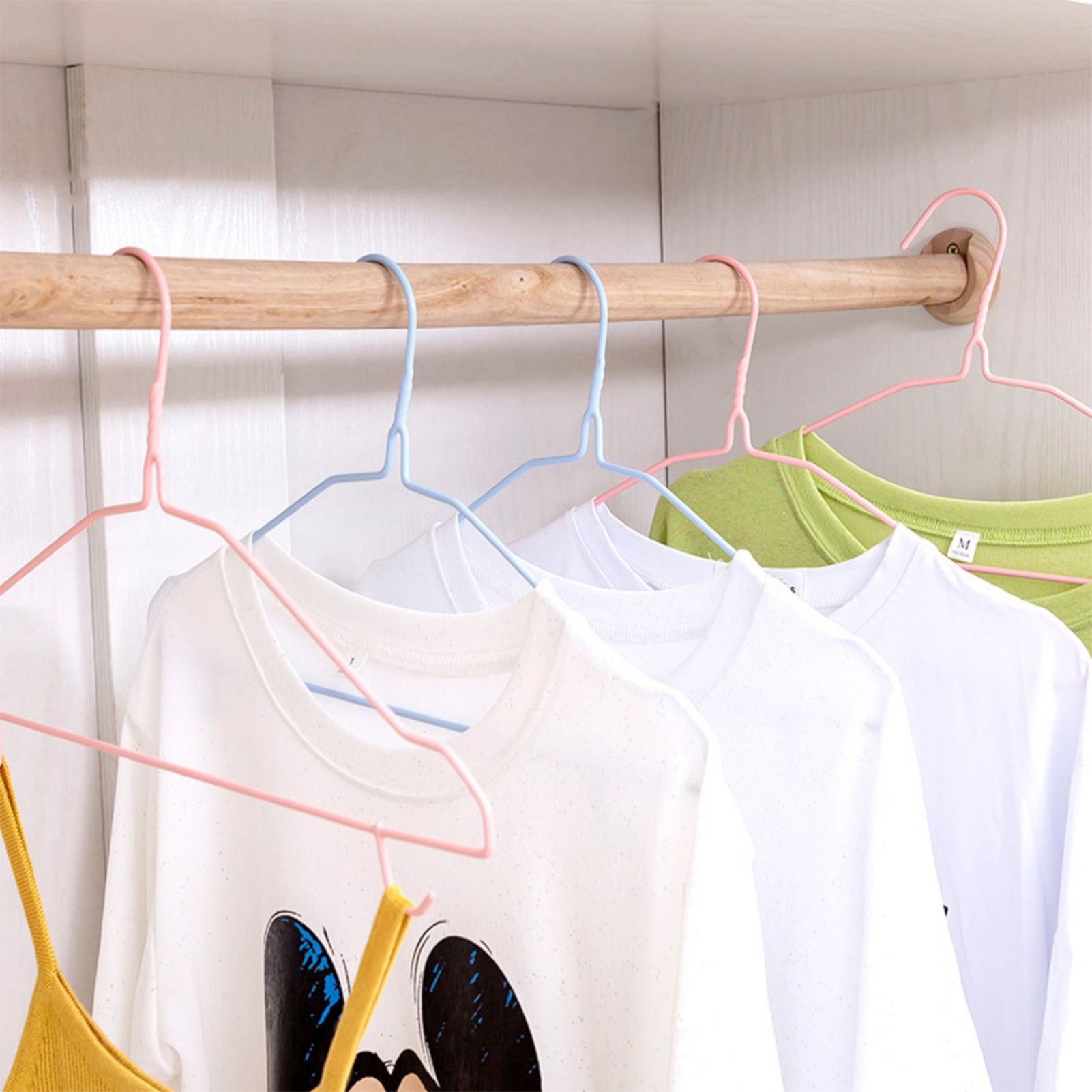 30 Pcs Clothes Hangers Hook Design Anti Skid Environmentally Friendly Metal view 7