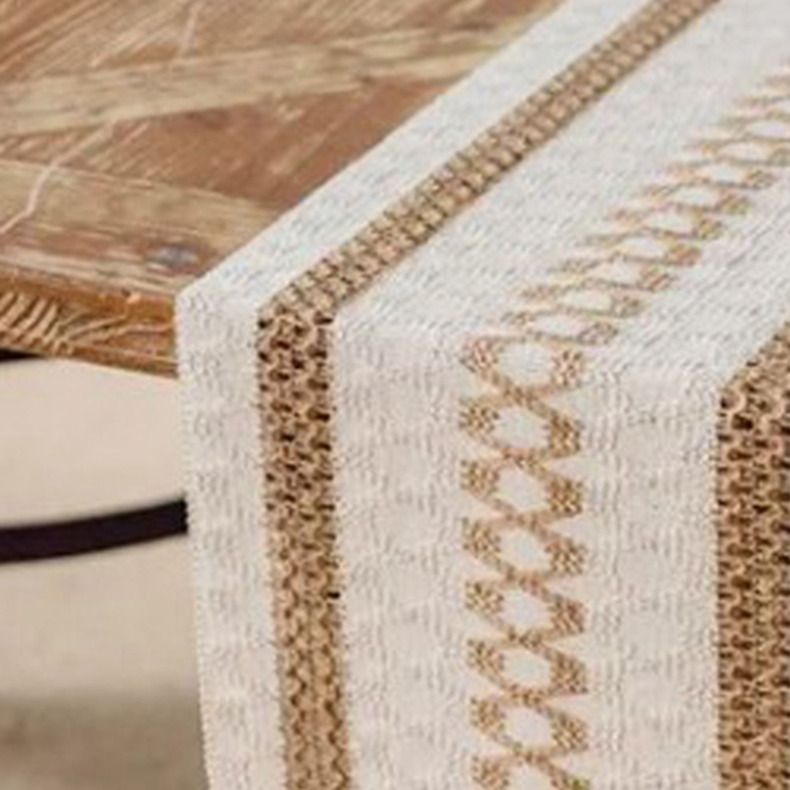 Table Runner Cotton Linen Splicing Wedding Party Table Runner with Tassels view 7
