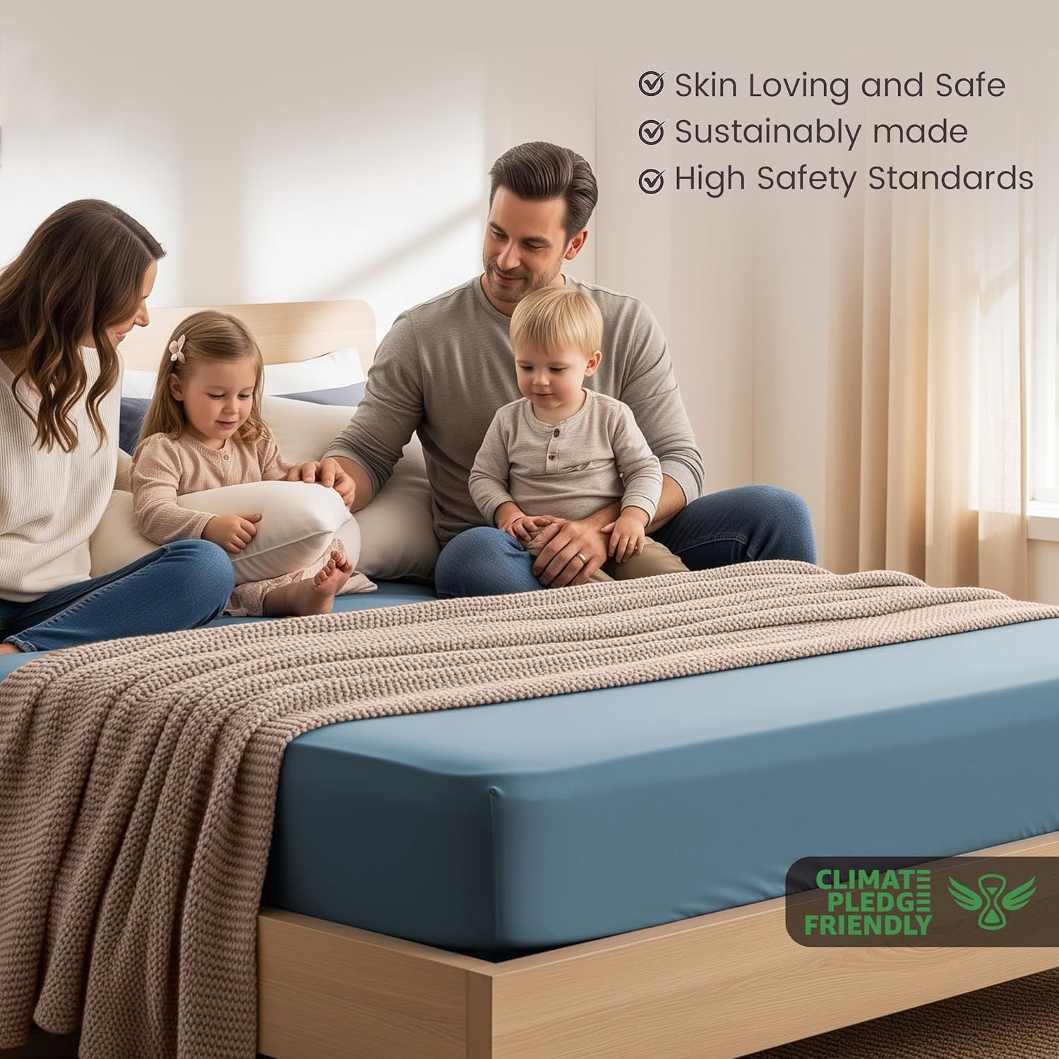 Hotel Quality Fitted Sheet - 1 Piece Fitted Sheet -Breathable Bedding - Wrinkle view 3