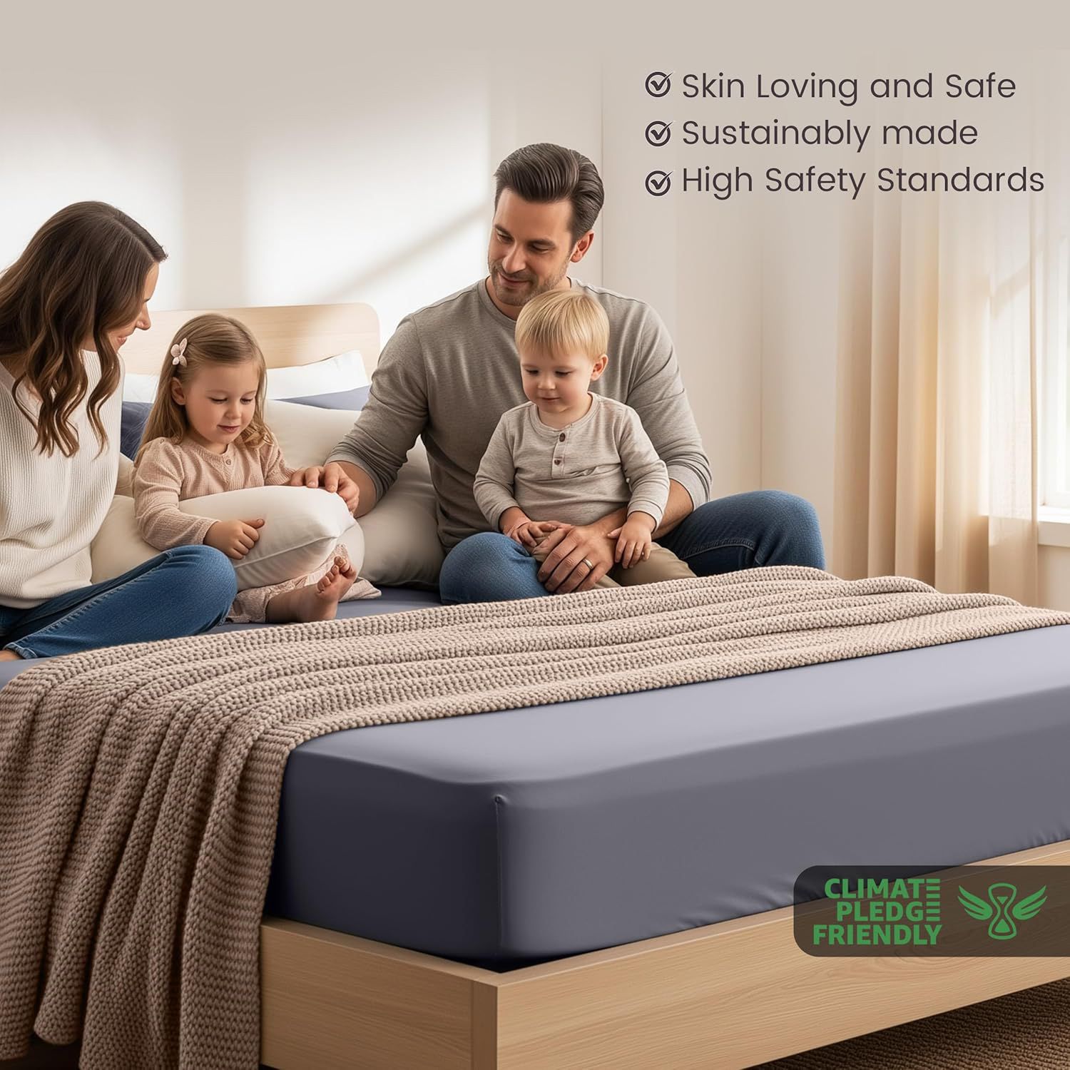 Hotel Quality Fitted Sheet - 1 Piece Fitted Sheet -Breathable Bedding - Wrinkle view 3