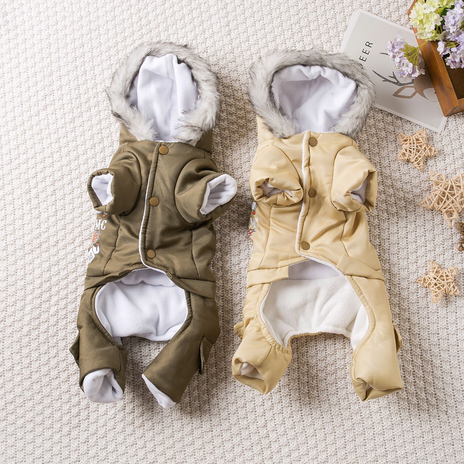 Qi Pet Dog Clothes Thickened Four Legged Warm Locomotive hand khakis view 3