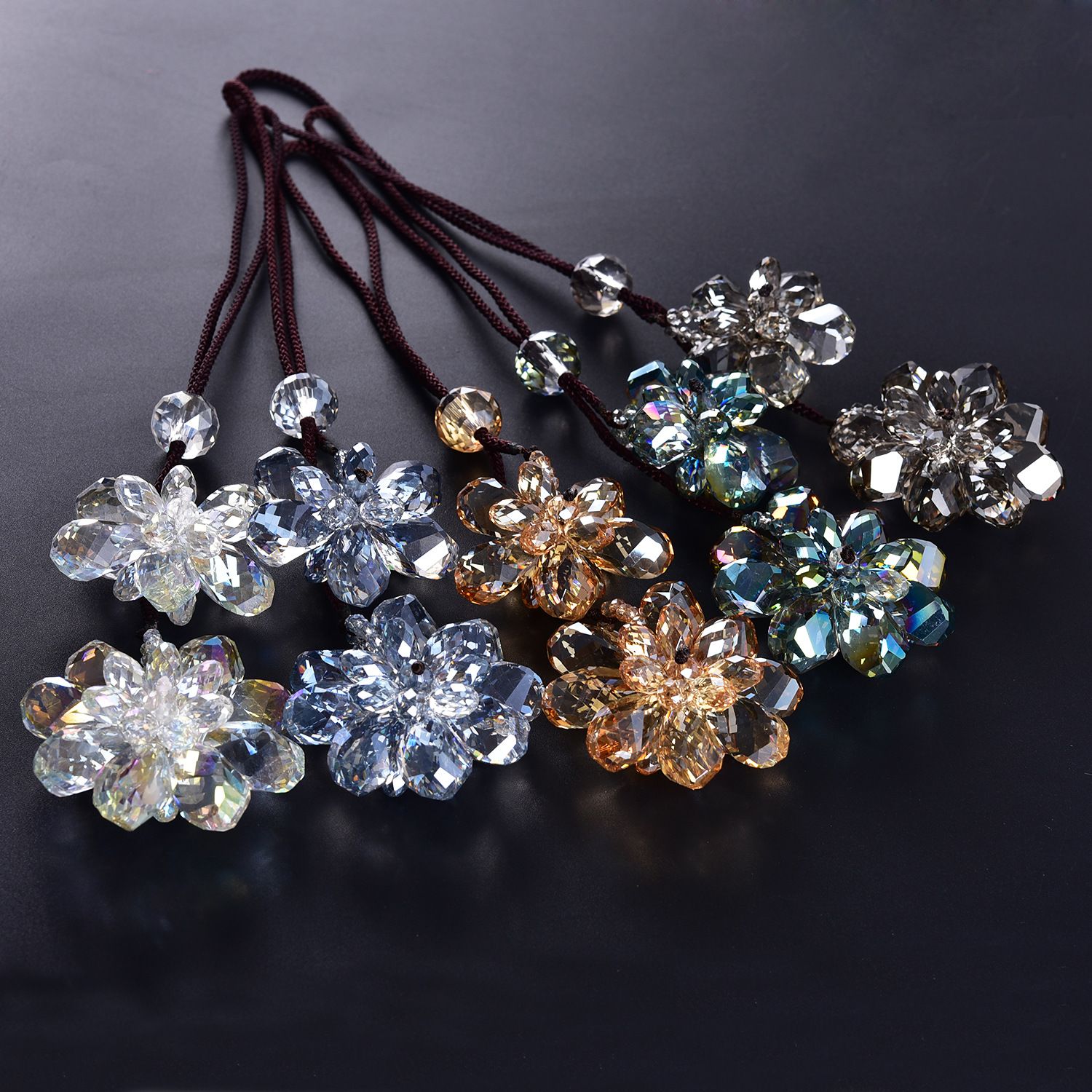Car Pendant Crystal Snowflake Xiangbaihui GS153 Champagne view 3