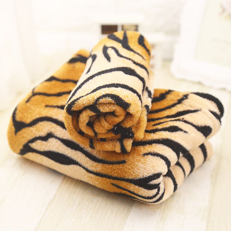 Shine Coral Fleece Pet Blanket for Dogs and Cats Rainbow Blanket S length 55cm view 2