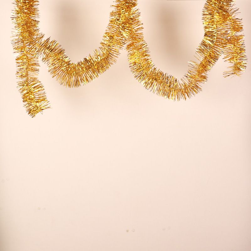 Chunchen Gold 7cm x 2m Plastic Party Decoration Garland Silver 7cm wide (2 m long) view 5