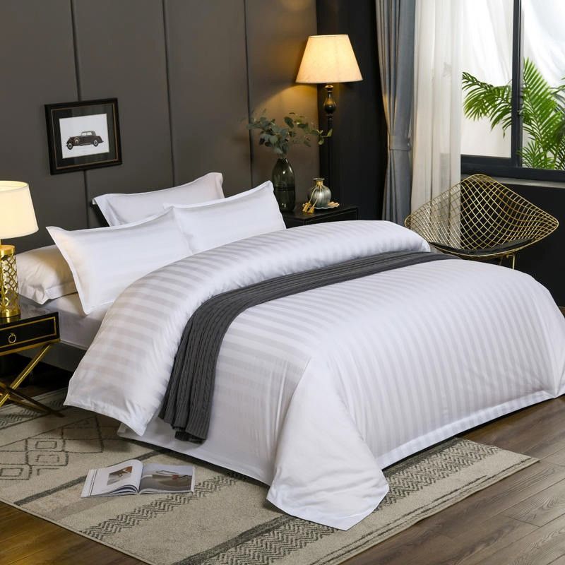 Hotel Style Quilt Cover 4 Piece Bedding Set White satin strip for economy