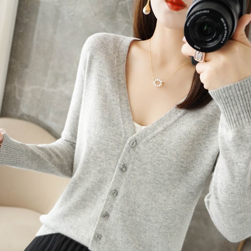 Women V Neck Knitted Cardigan Long Sleeve Sweater Light gray XXL Size: XXL