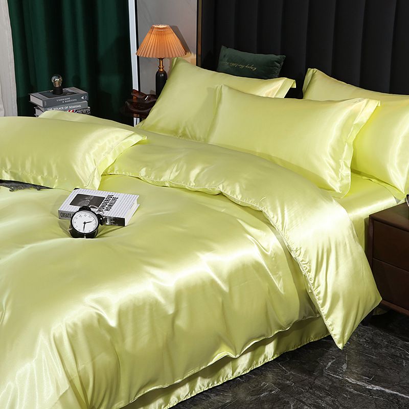 Shurui Silk Four Piece Set 150x200cm 1.2 meters bed sheets four-piece set — image 1