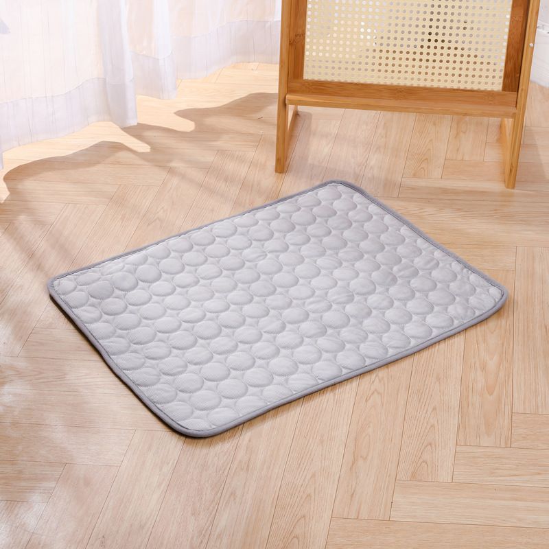 Jun Zhe Pet Ice Silk Cooling Mat for Dogs ice silk pad gray M(62*50cm) about 140g