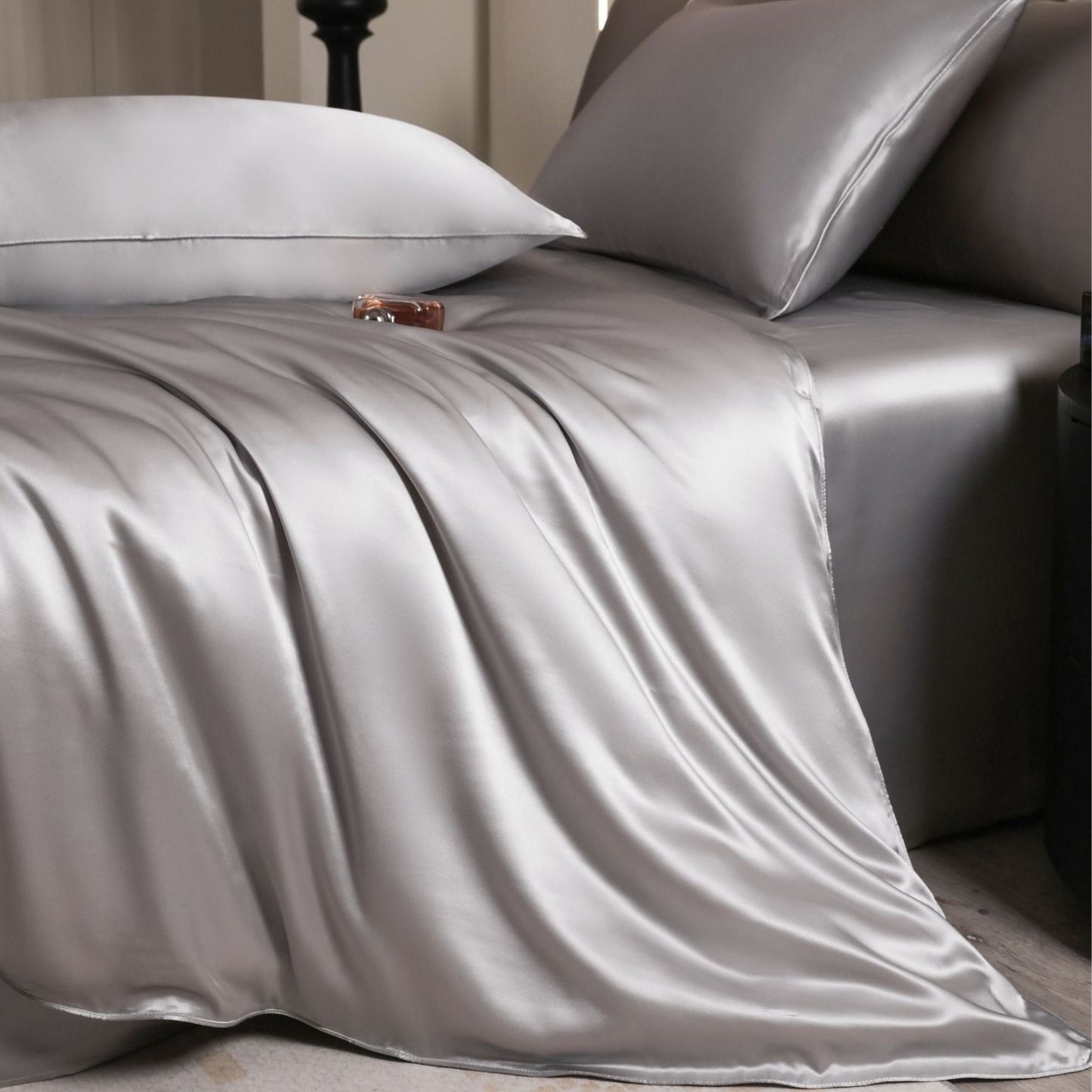 Oval Silk Workshop 22 Momme Silk Four Piece Set 1.2 m bed (1.5x 2 m quilt view 4