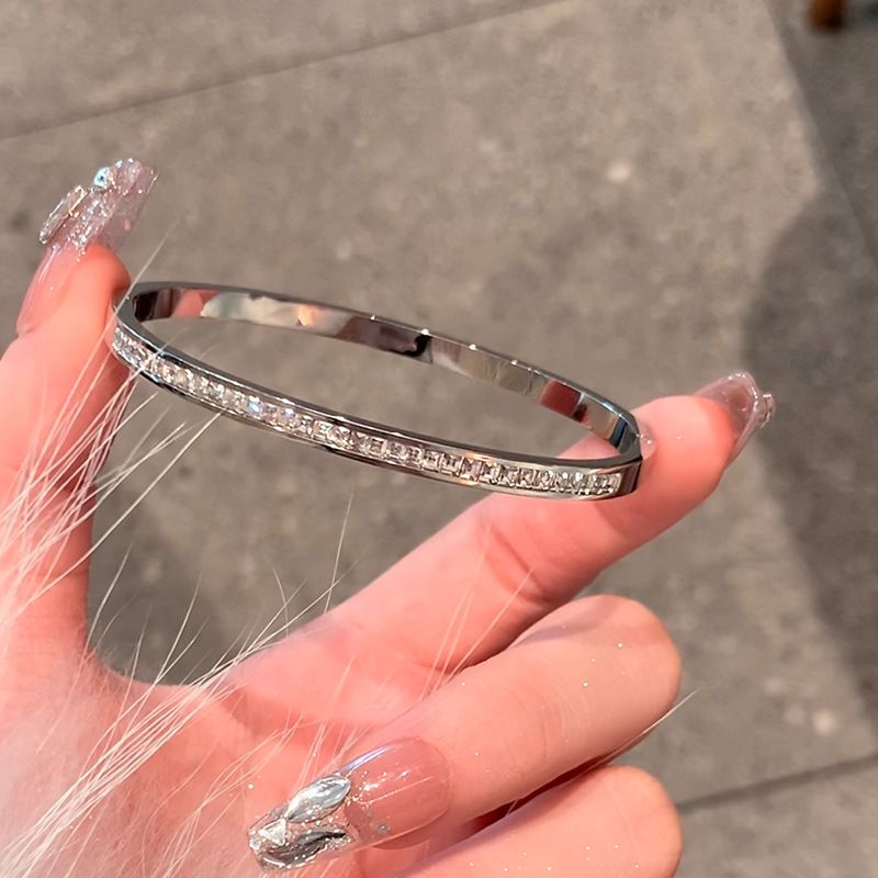Starry Bracelet Yinting Titanium Steel Diamond Starry diamond bracelet view 4