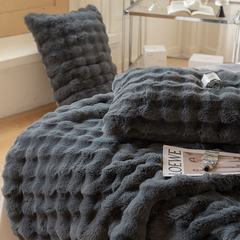 Velvet Blanket Polyester 180x200cm Creamy White Meters camel 200*200cm view 3