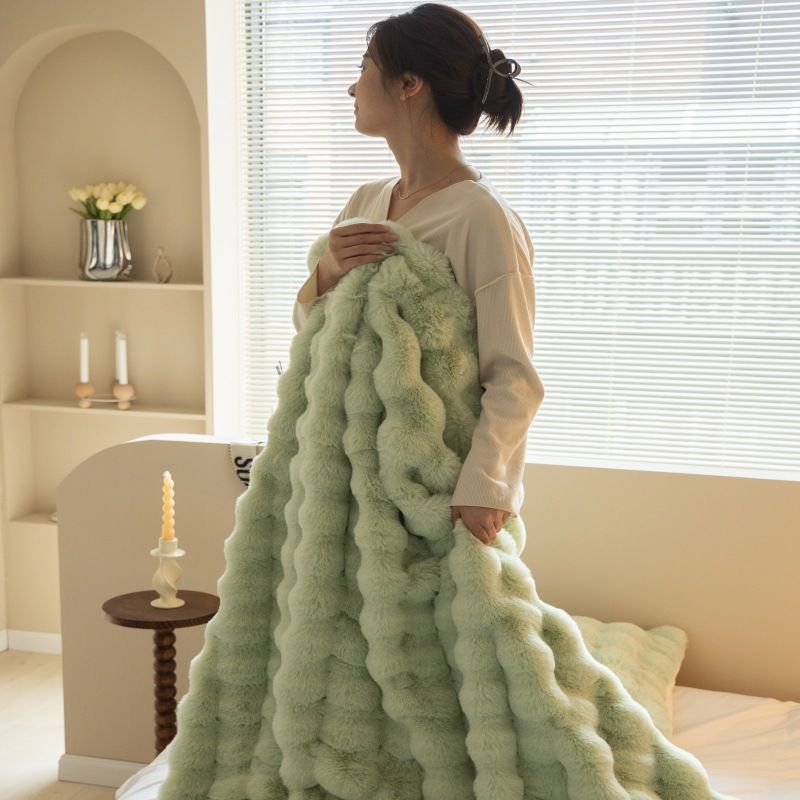 Velvet Blanket Polyester 180x200cm Creamy White smoke gray 200*230cm view 3