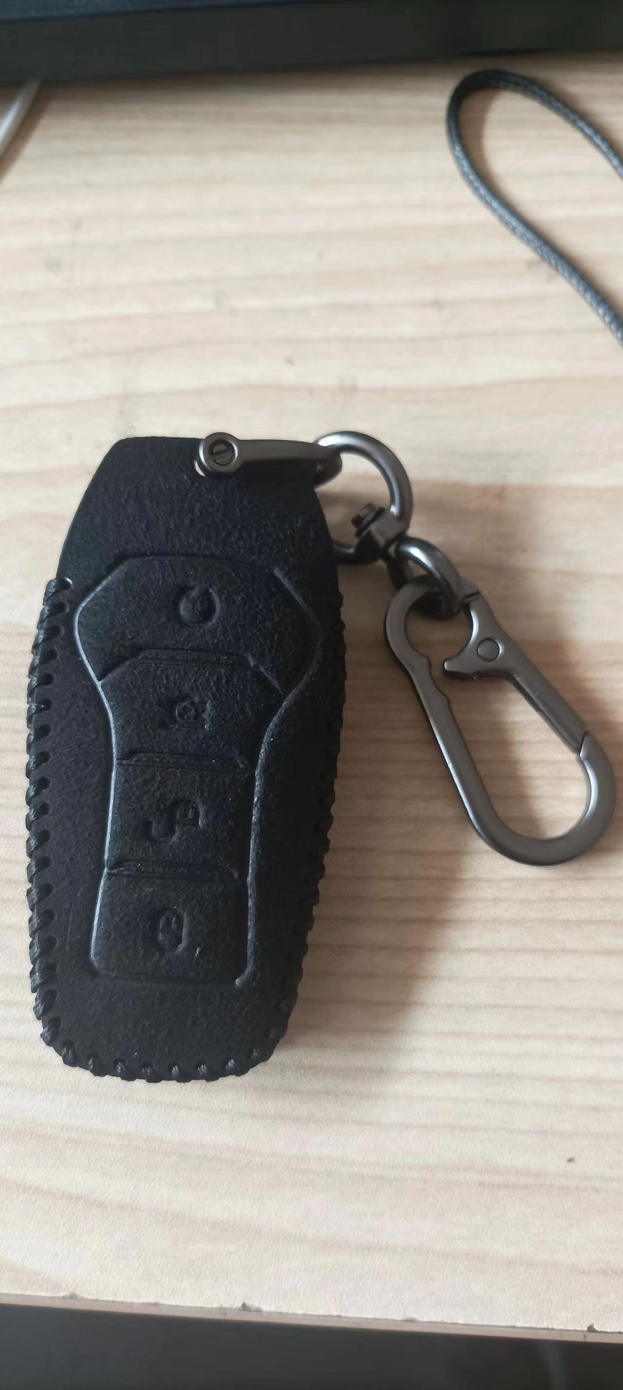 Byd Suede Leather Key Cover Han Dolphin Seagull Seal Type a single set with — image 1