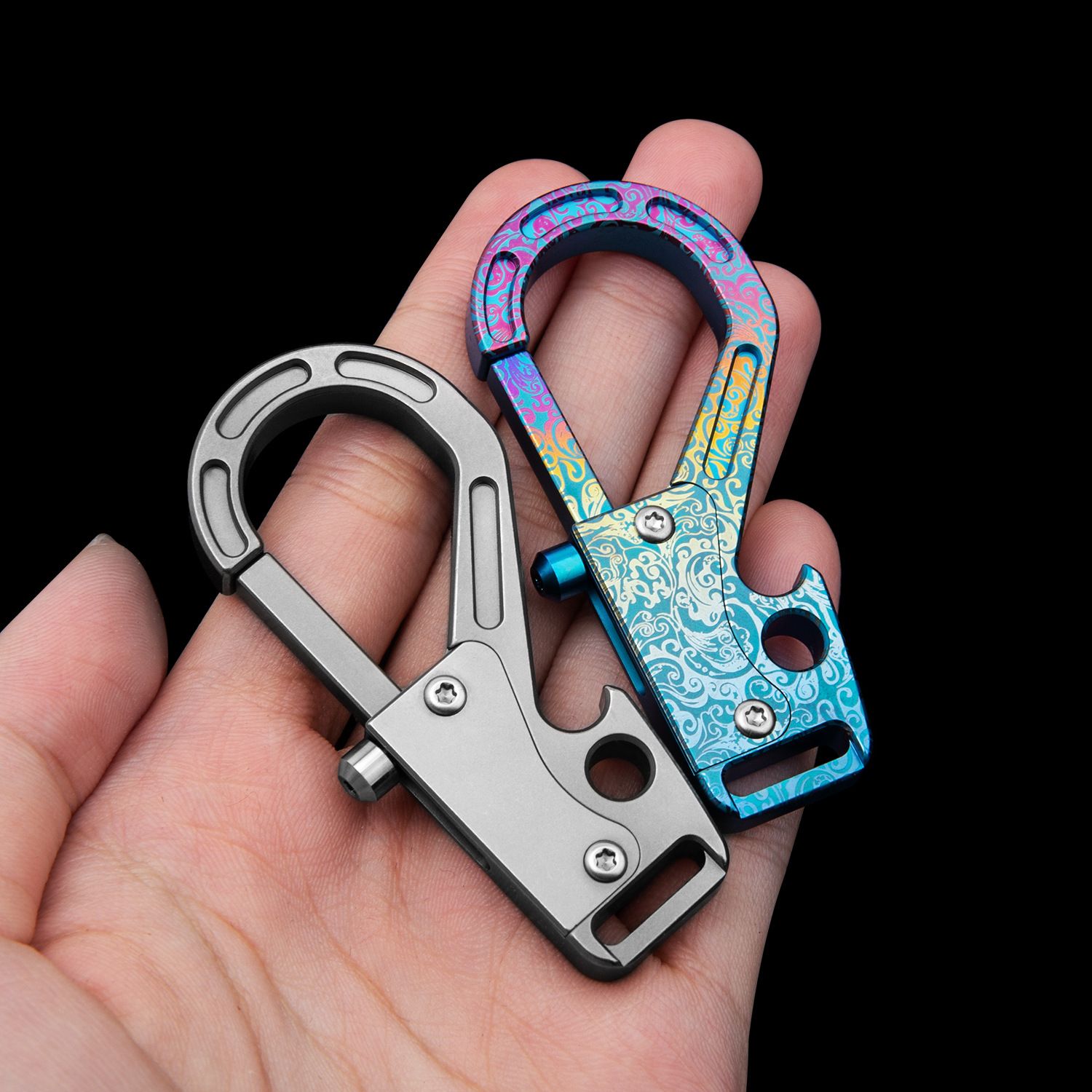 Titanium Alloy Keychain Press Multifunctional EDC. Gray single buckle view 3