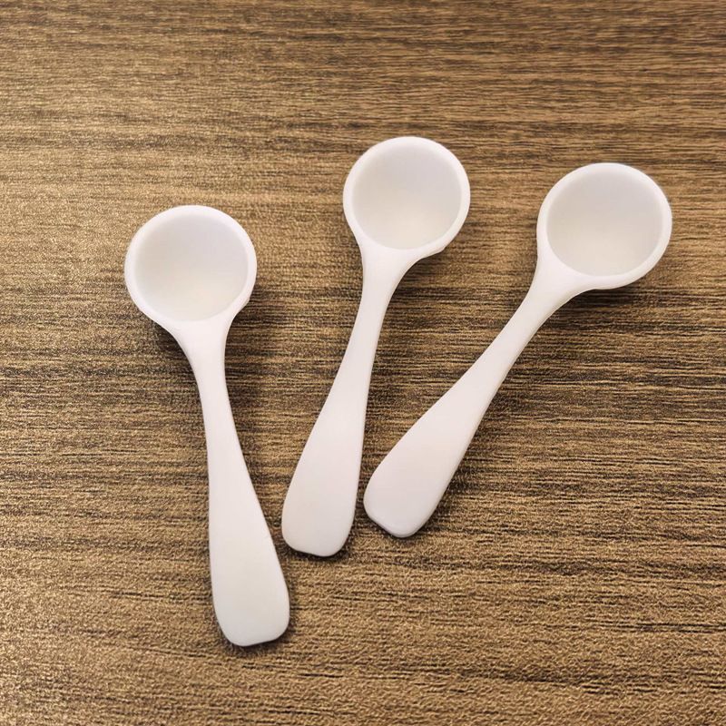 Yumi Plastic Measuring Spoon 1g2g3g5g10g15g 0.5g curved short handle