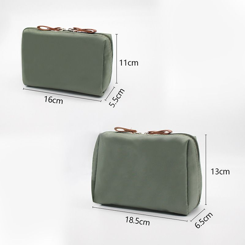 Ai Cheng Space Makeup Bag Travel Storage Hand-held cosmetic bag [black] large size view 2