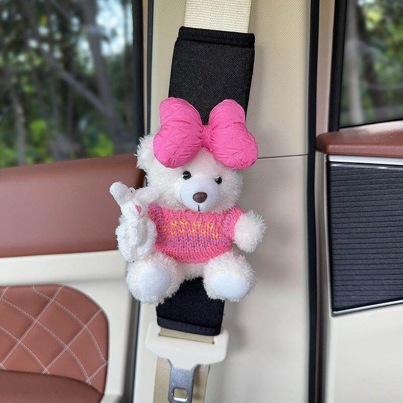 Plush Shoulder Pad Safety Belt Protector Xueyi White bear (holding bunny pink — image 1