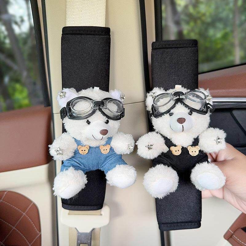 Plush Shoulder Pad Safety Belt Protector Xueyi White bear (colorful sweater view 2