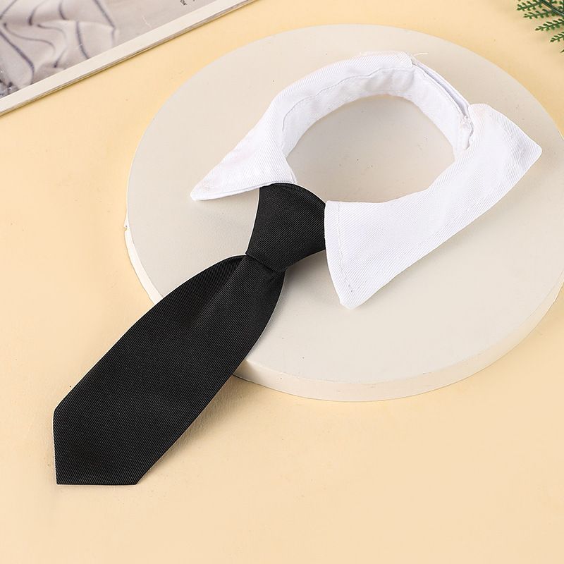 AMOOR Pet Scarf Cartoon Print Polyester Solid Black