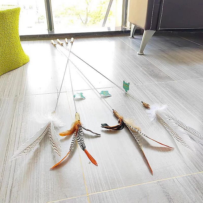 CHIYOOSU Cat Teaser Wand with Feather Bell Color block ostrich feather teaser view 3