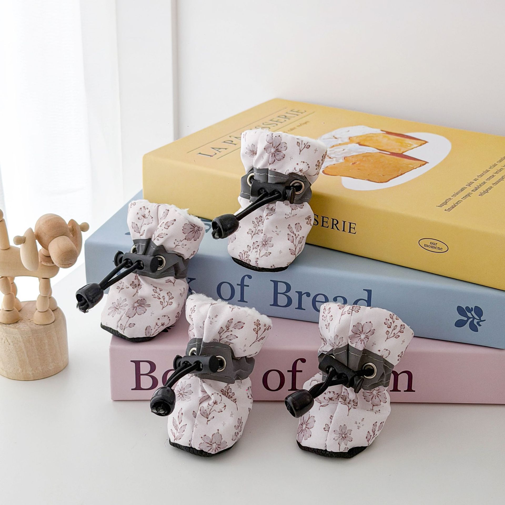 AMOOR Dog Shoes Winter Soft Bottom Fleece Adjustable Beige Straw 2#