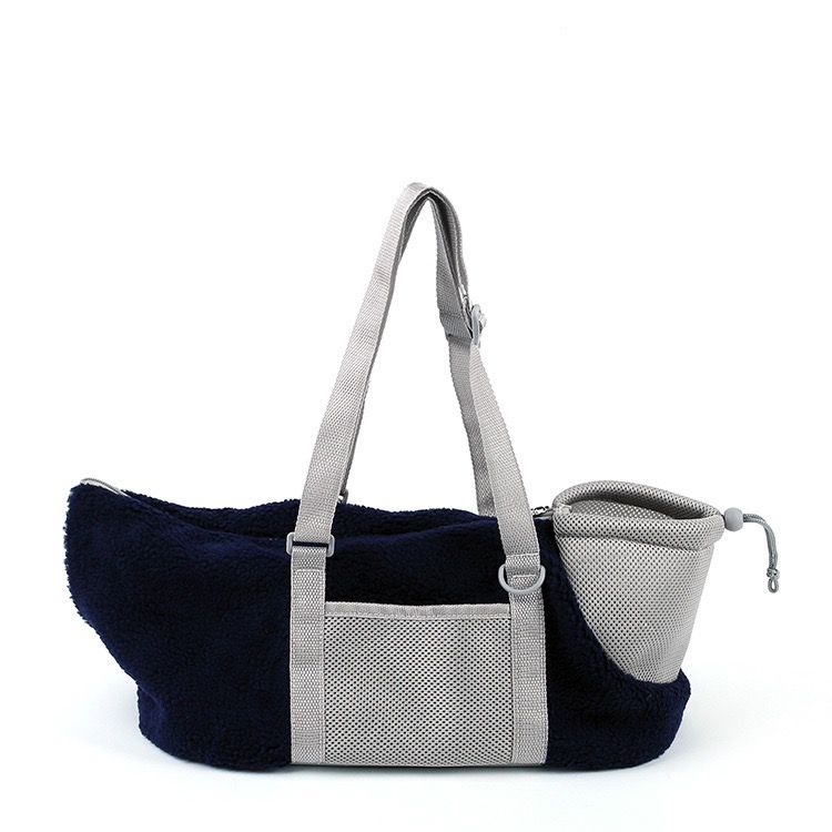 Cozy Winter Pet Carrier for Small Dogs and Cats — Warm Fleece-Lined Travel Bag