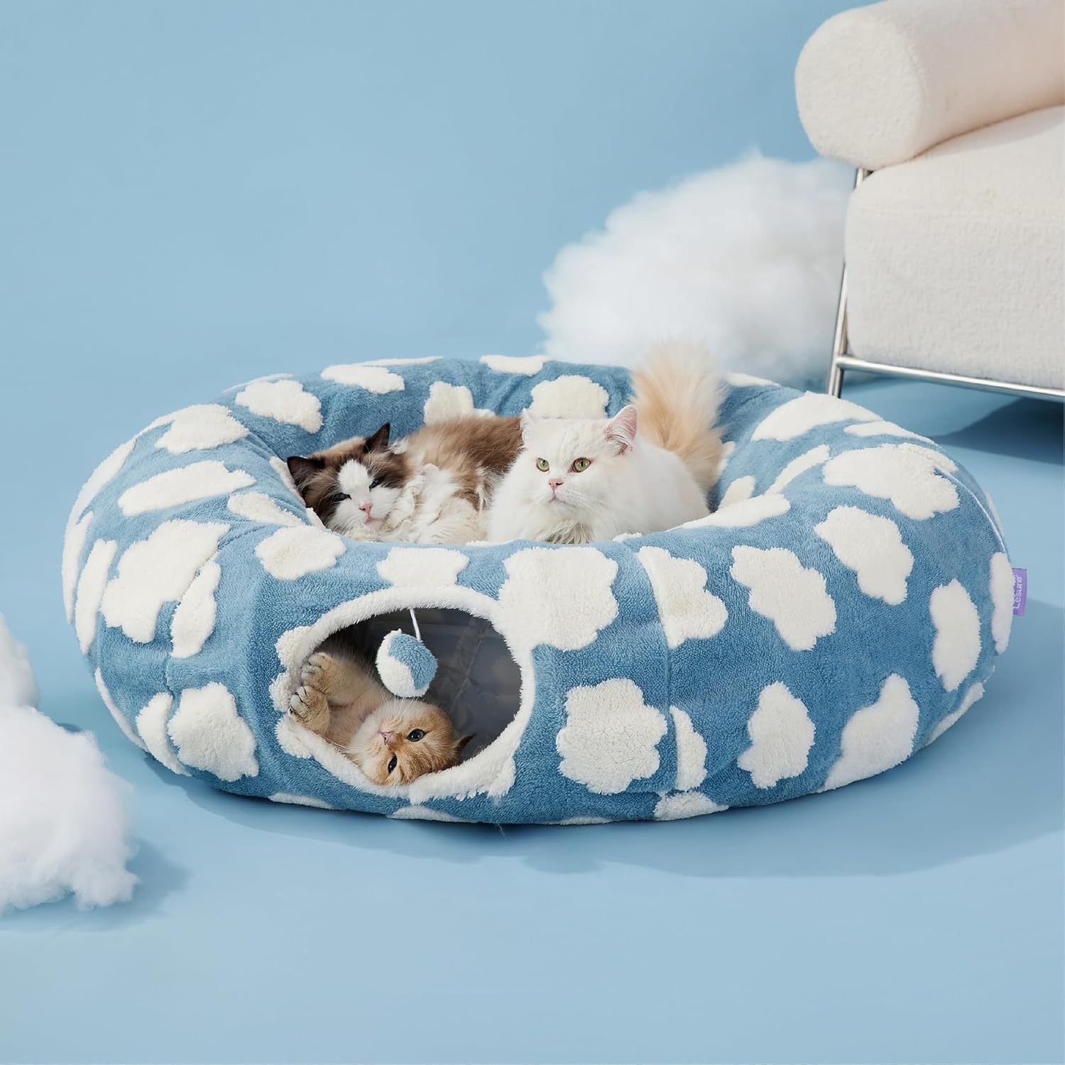 2-in-1 Plush Donut Cat Tunnel Bed view 3