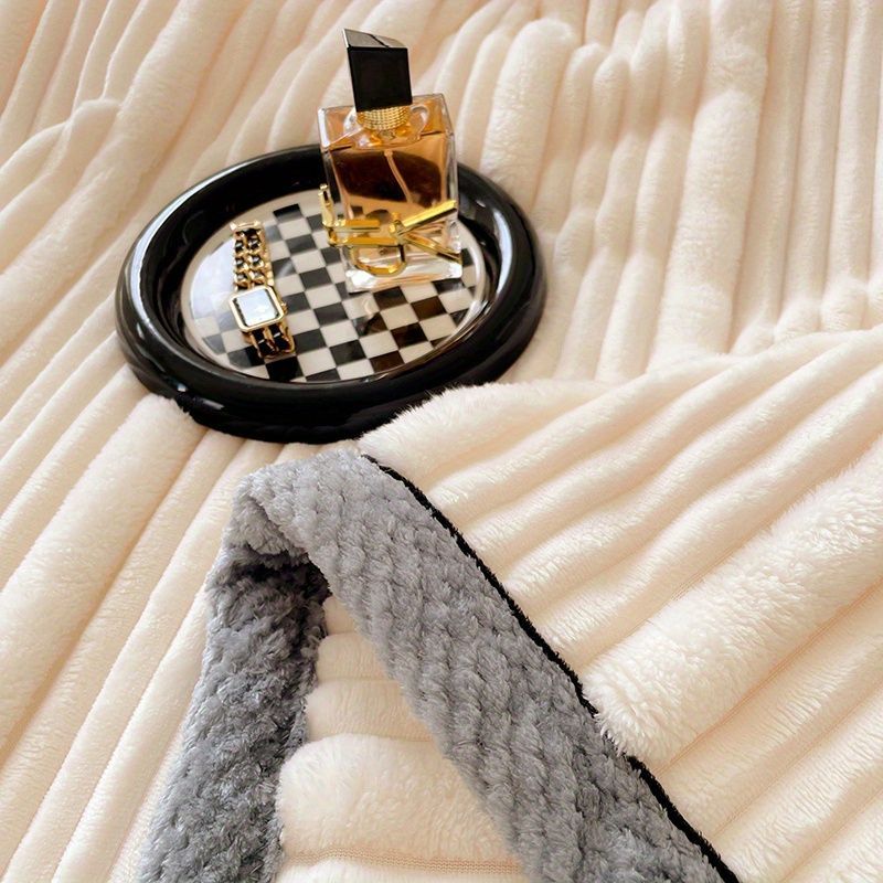 A-Class Rabbit Fur Blanket Soft Blanket Home Decor Blanket Comfortable Blanket view 7