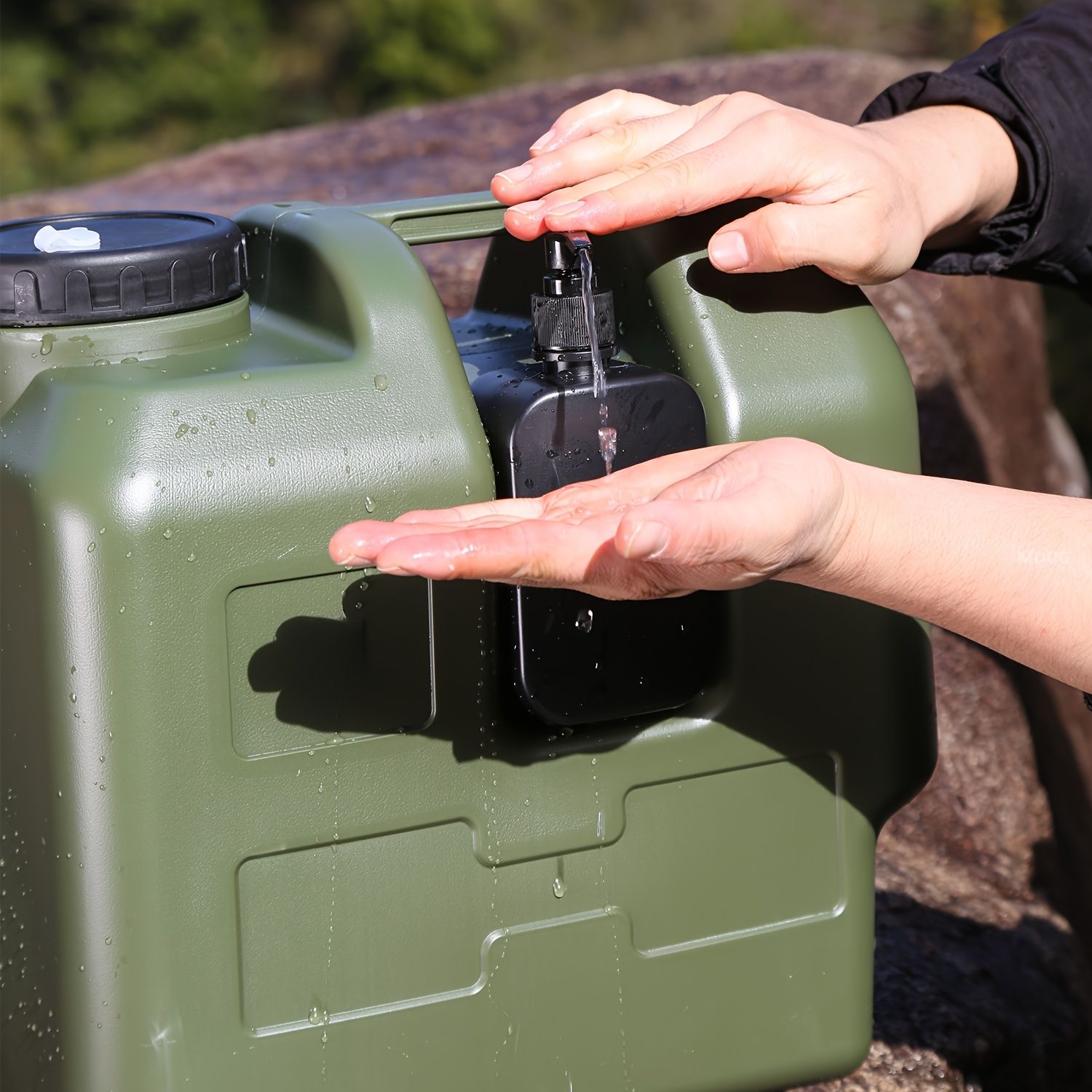 Green 20L water container view 4
