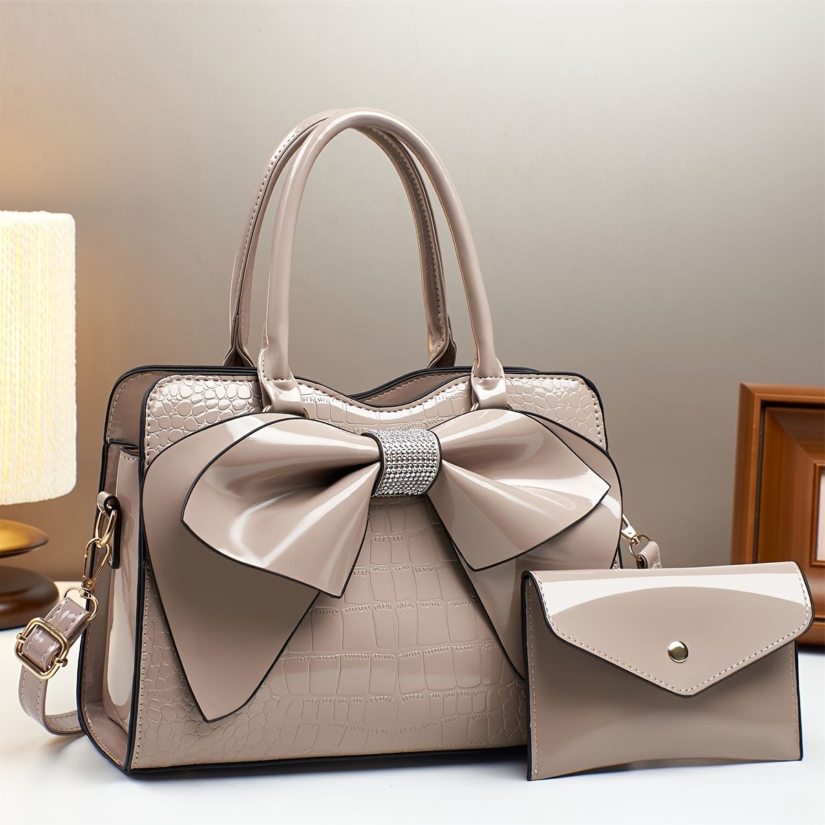 White Ladies Handbag Bow Embellished Handbag Handbag With Small Purse view 3