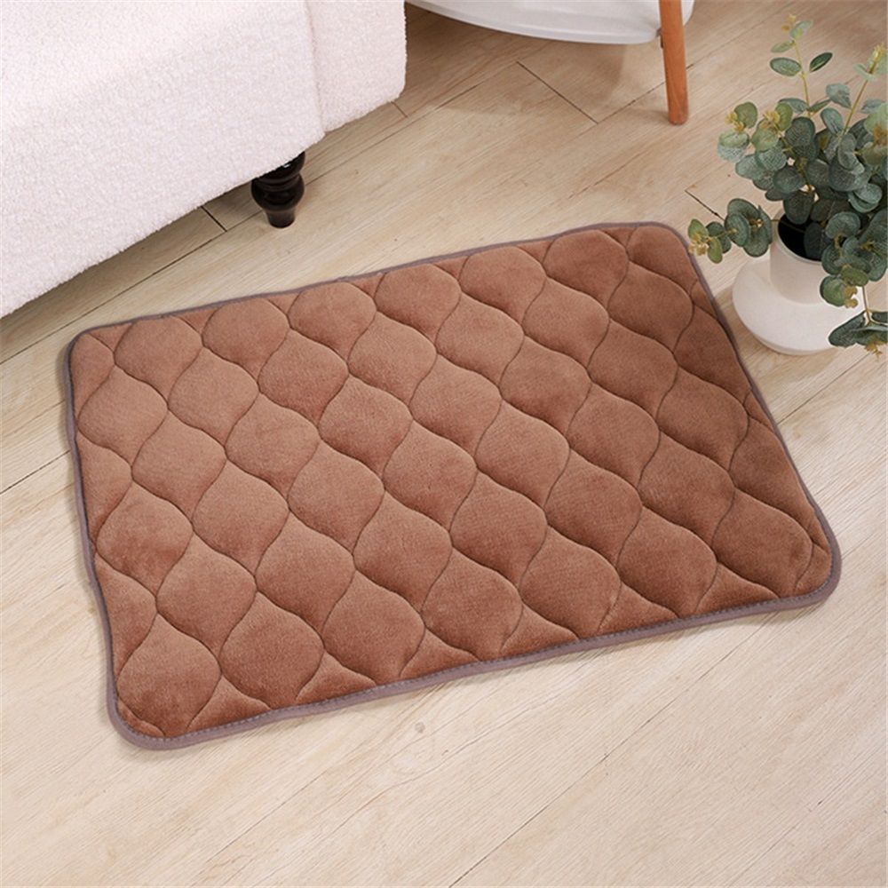 Self Warming Cat Bed Self Heating Cat Mat Thermal Pet Bed Mat Self-Warming Dog