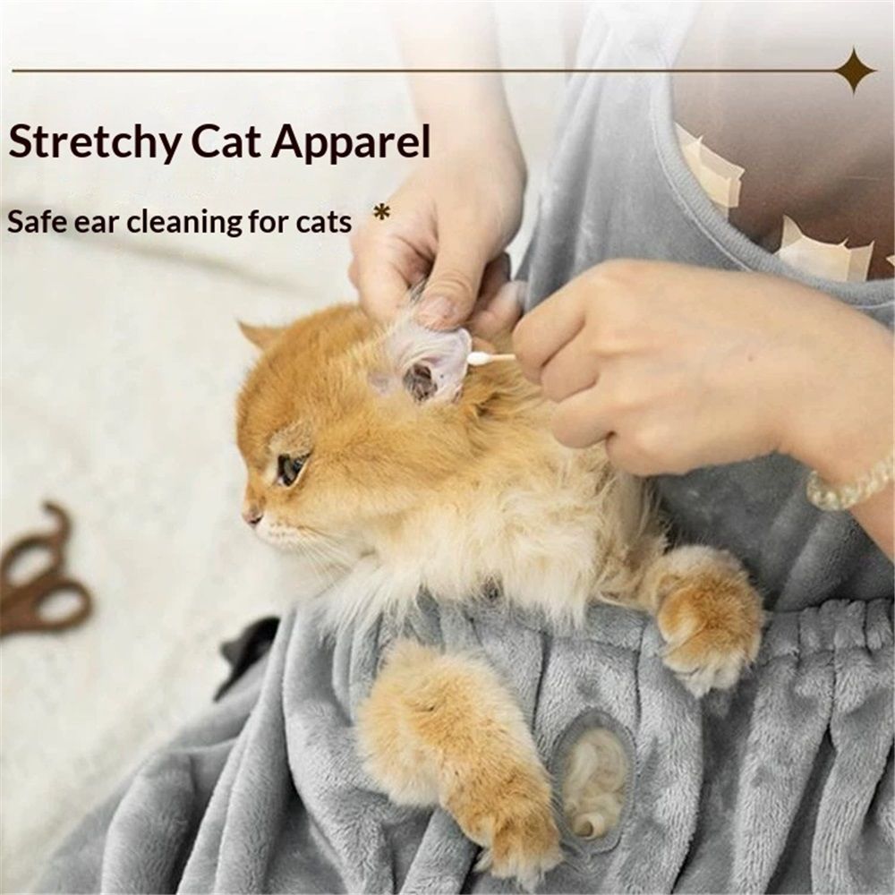 Adjustable Cat Apron Carrier with Holes Pet Carrier Sleeping Bag Pet Carrier view 3