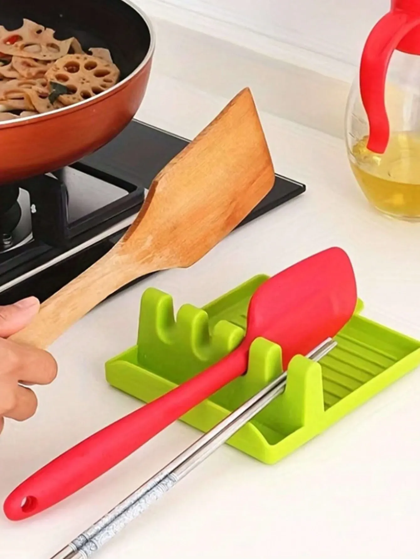 1pc Multifunctional Silicone Pot Lid Holder Serving As Spoon Rest Utensil Rack view 2