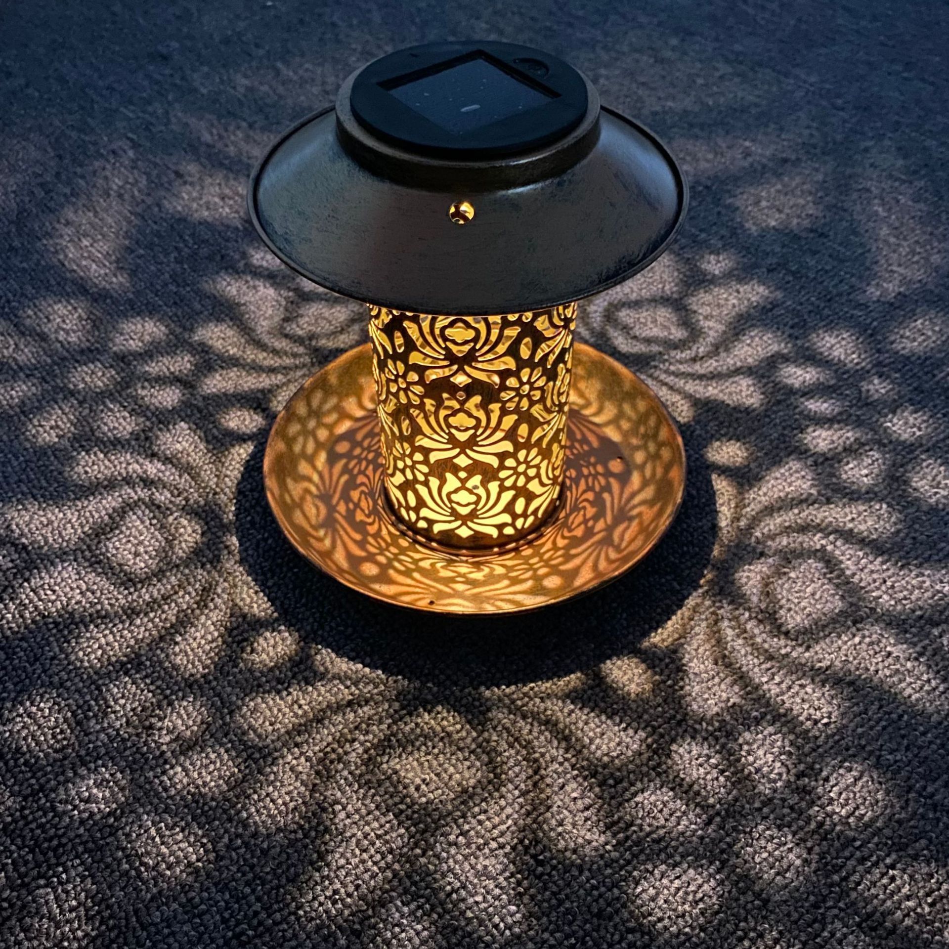 LED Solar Bird Feeder Lamp Outdoor Courtyard Garden Landscape Light view 3