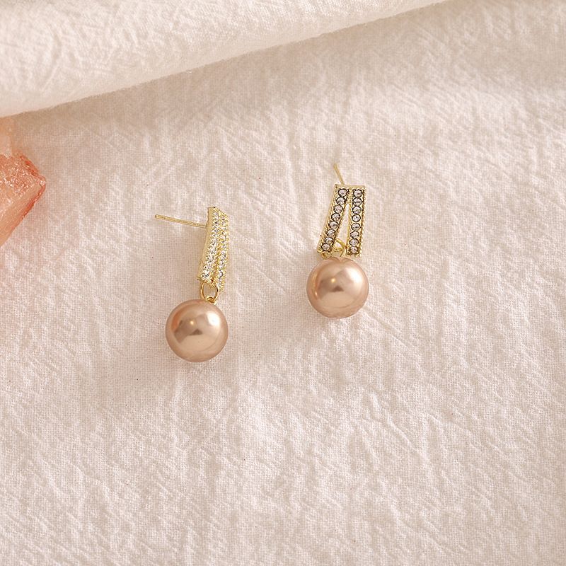 2pairs Pearl Earrings for Women Girls Gold Plated Hypoallergenic Pearl view 4