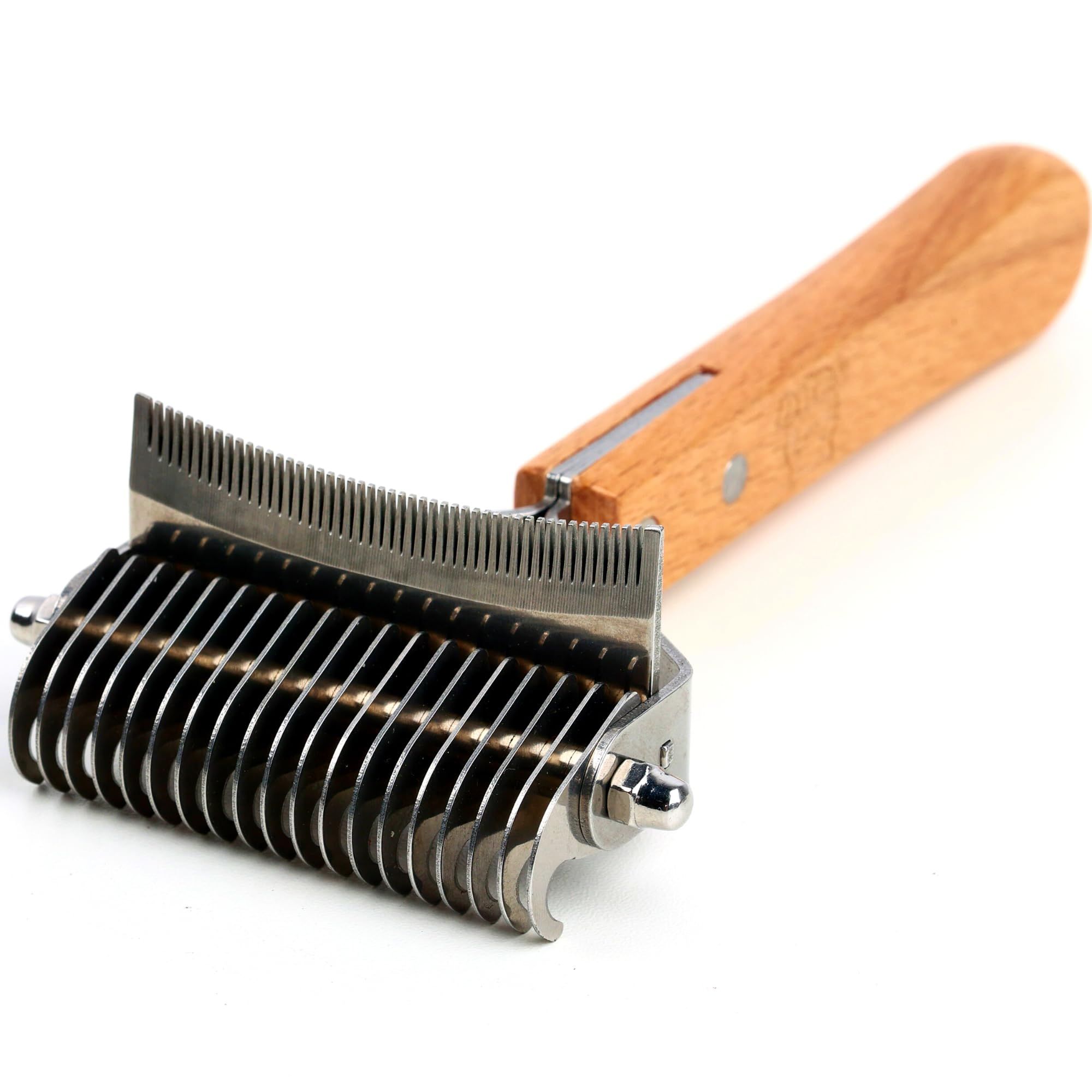 2 in 1 Undercoat Rake for Dogs & Cats