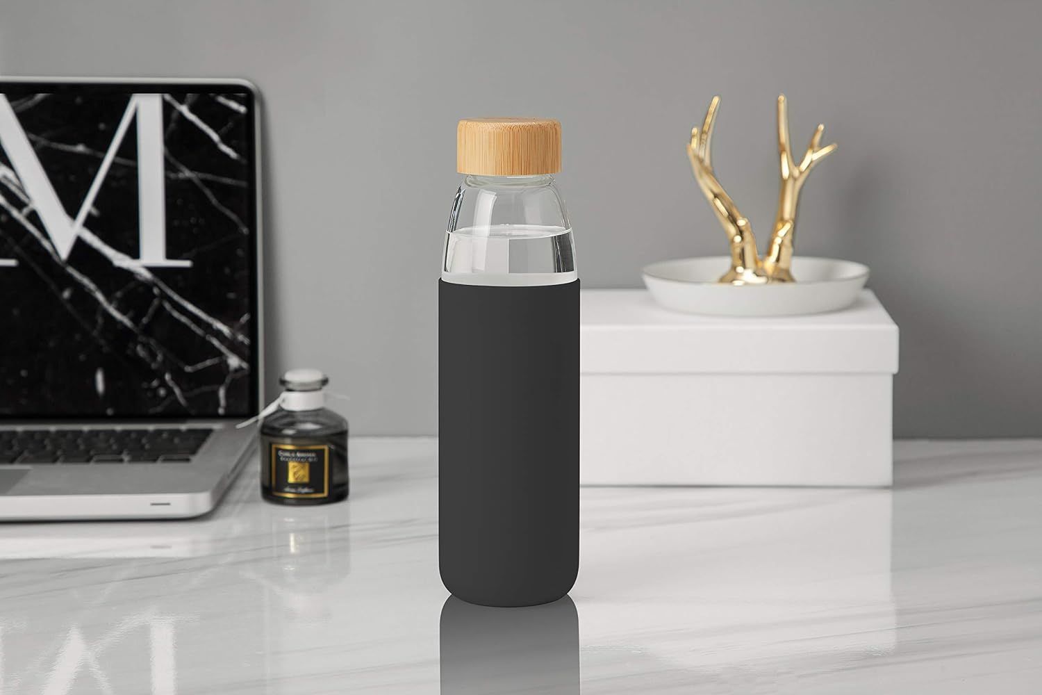 24OZ Borosilicate with Bamboo Lid view 3