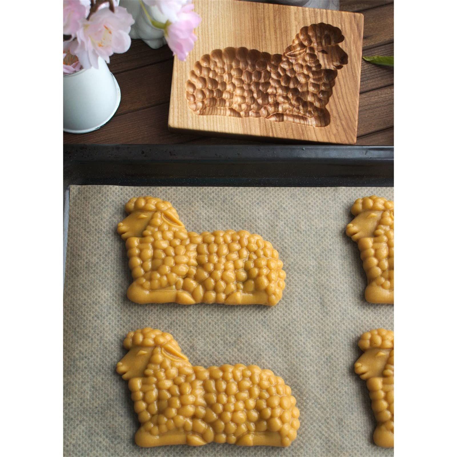 Wooden Cookie Molds, Engraved Embossing Cookie Cutter with Christmas Tree Deer view 2