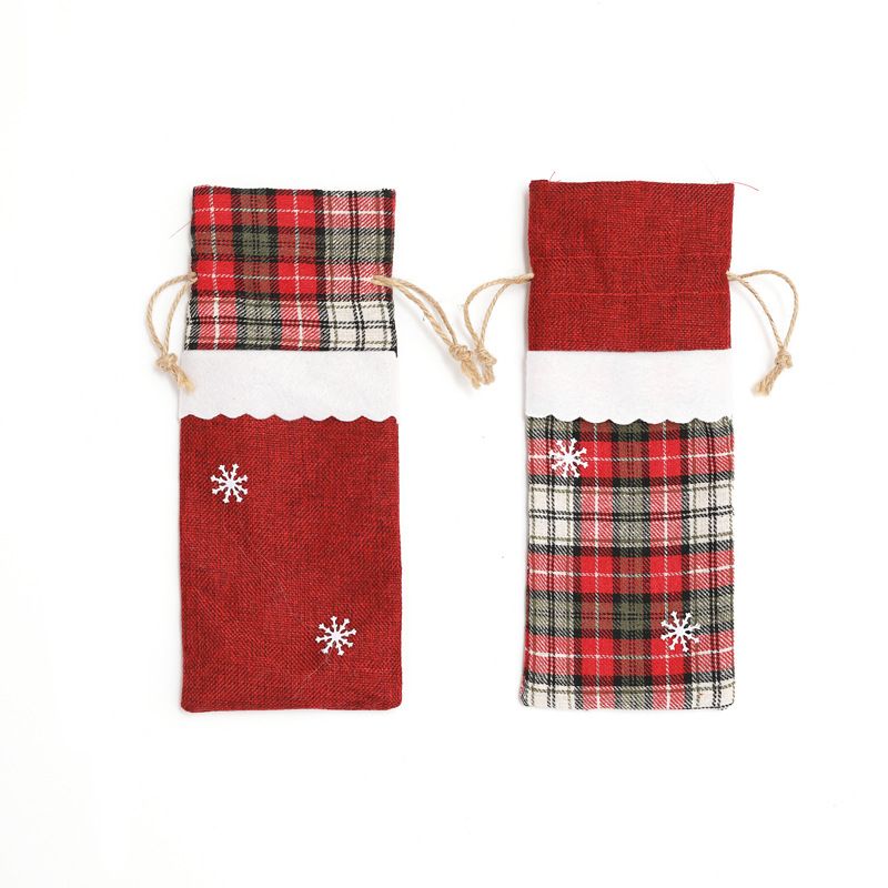 Christmas wine bottle scarf cover with hat decoration Christmas wine bottle — image 1
