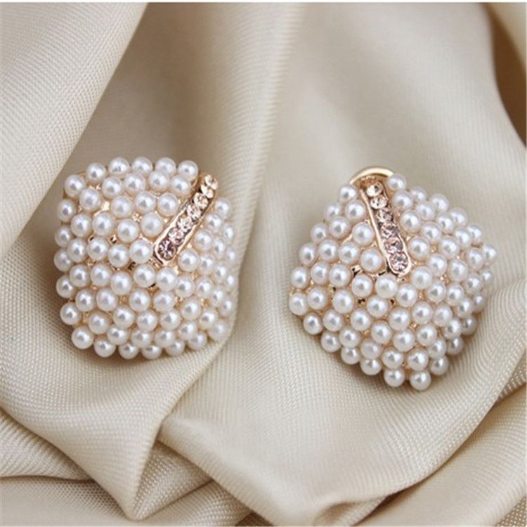 Popular jewelry style small pearl earrings view 2
