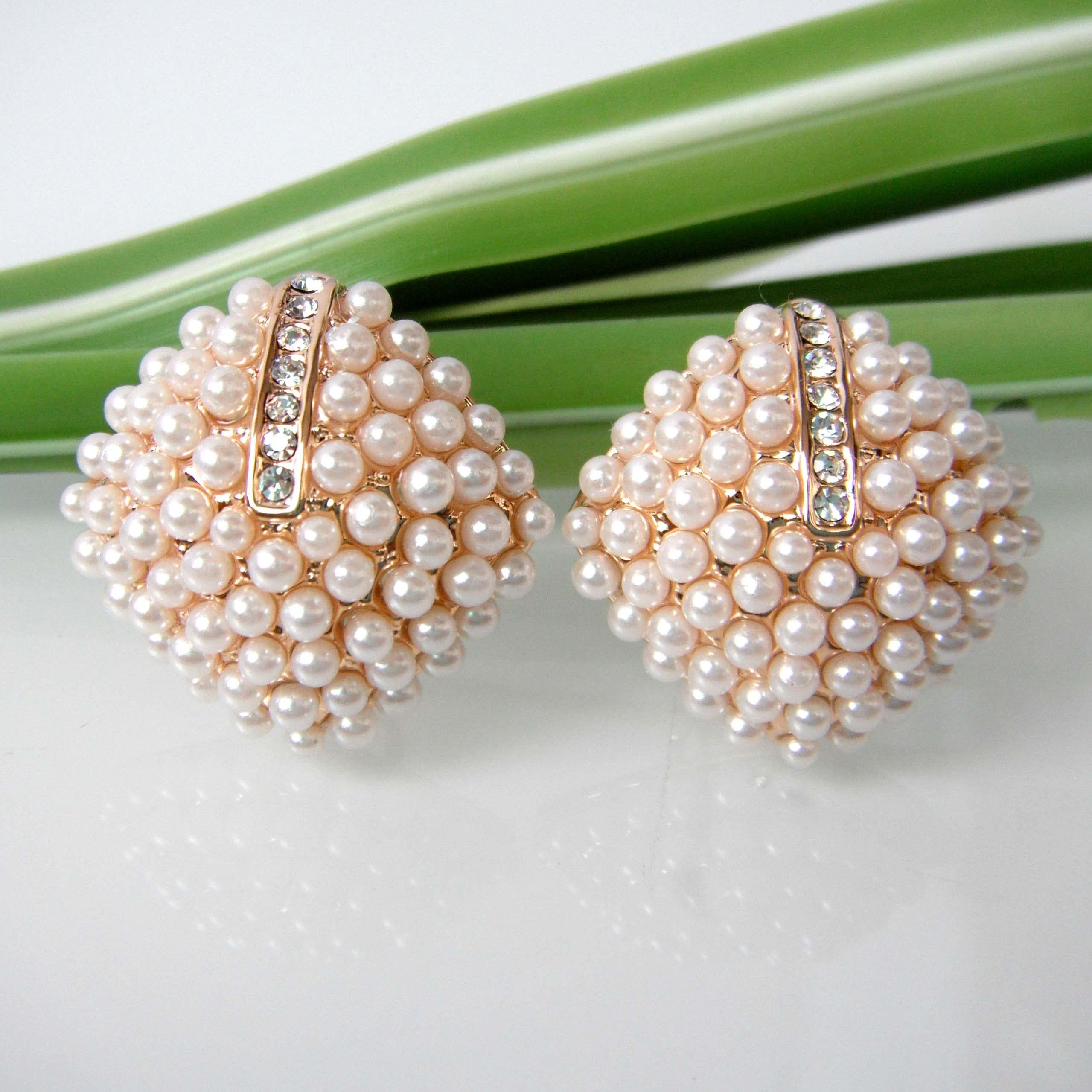 Popular jewelry style small pearl earrings view 5
