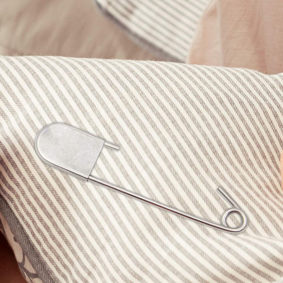 Tool Gadget Large Safety Pins view 3
