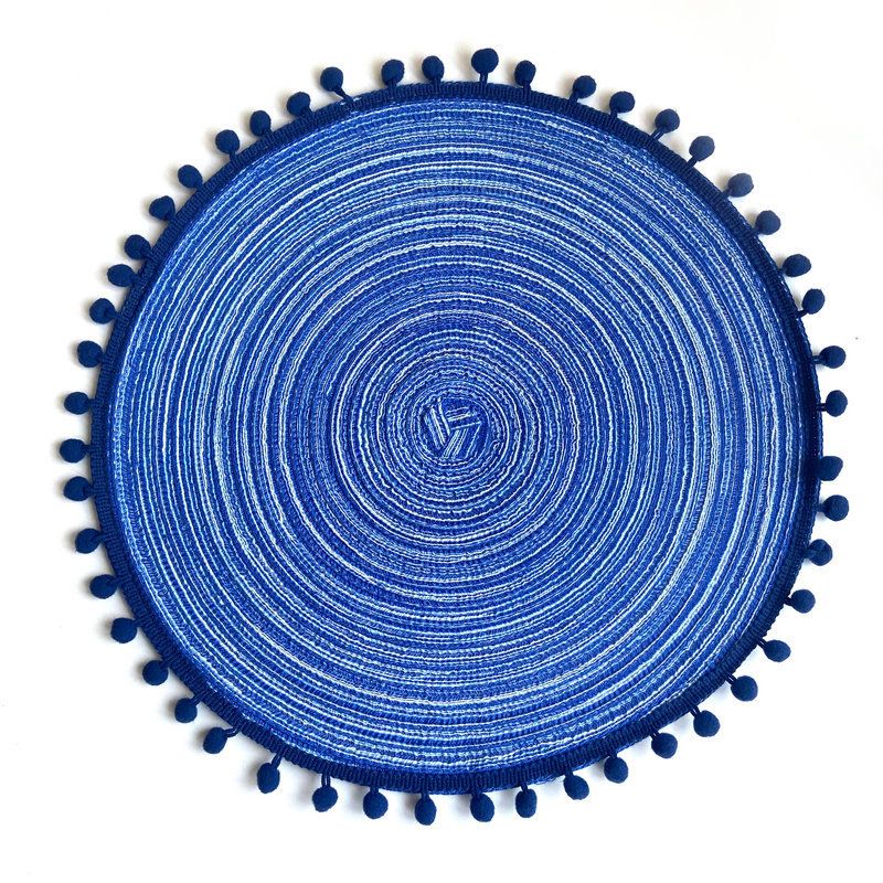 Textured Placemats 15 Inches Round — image 1