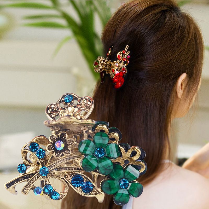 Large Metal Rhinestone Alloy Hair Claw Jaw Clip Retro Flowers Hair Clip Fancy view 2