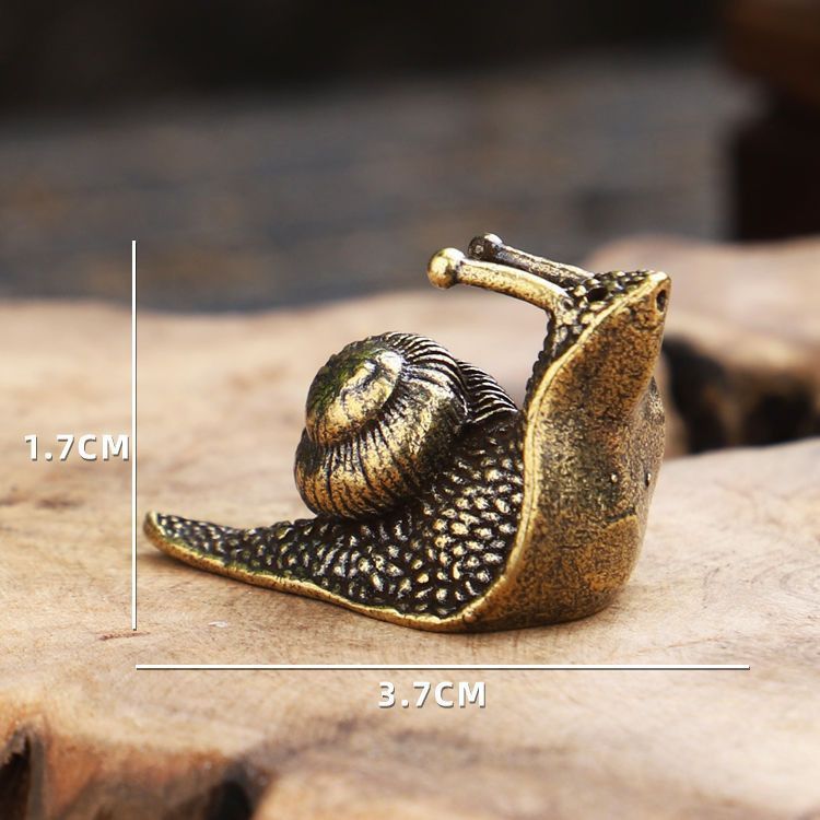 Personality Pure Copper Mini Snail Statue Ornaments Retro Desk Antique Brass view 3