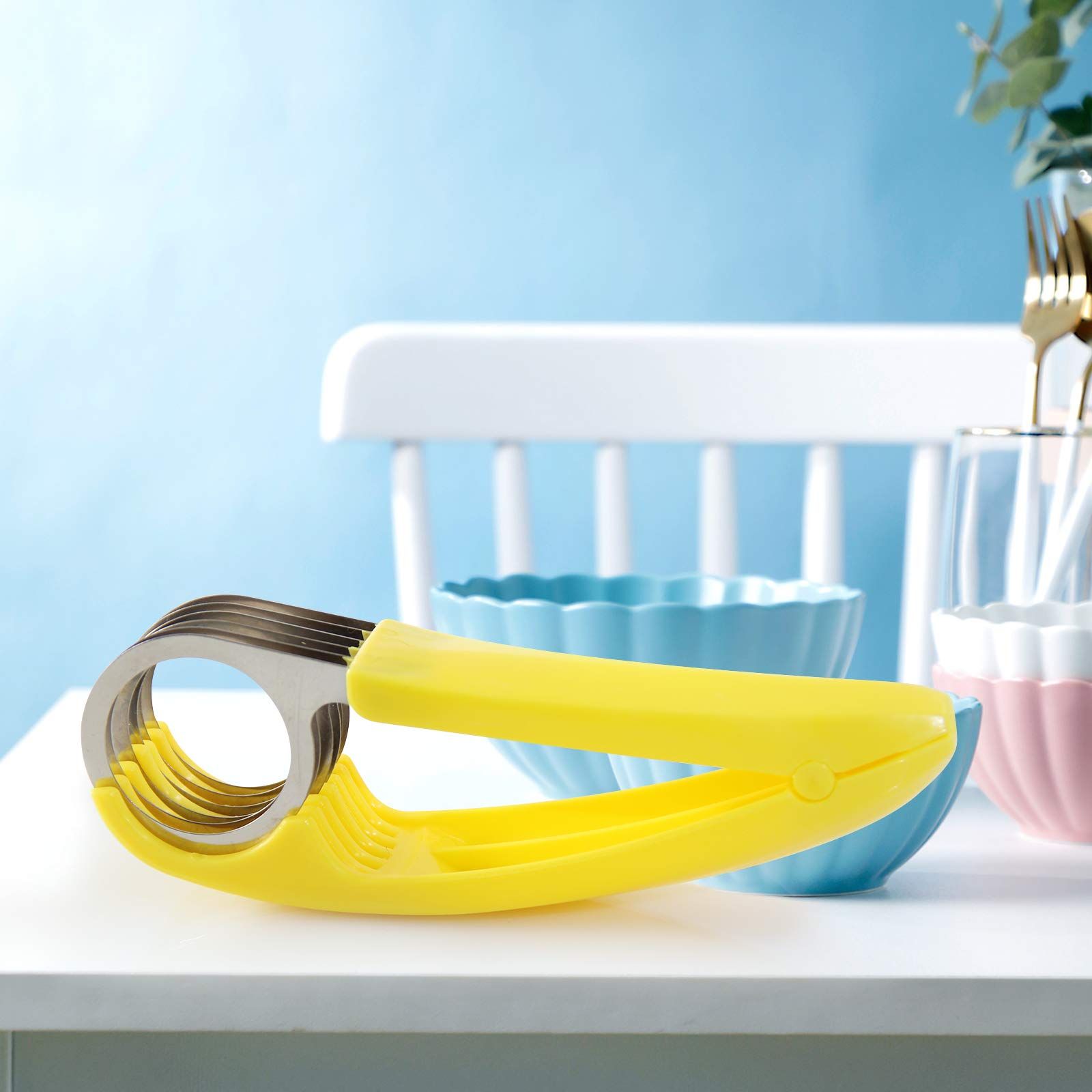 Banana Slicer,ABS + Stainless Steel Fruit and Vegetable Salad Peeler Cutter view 5